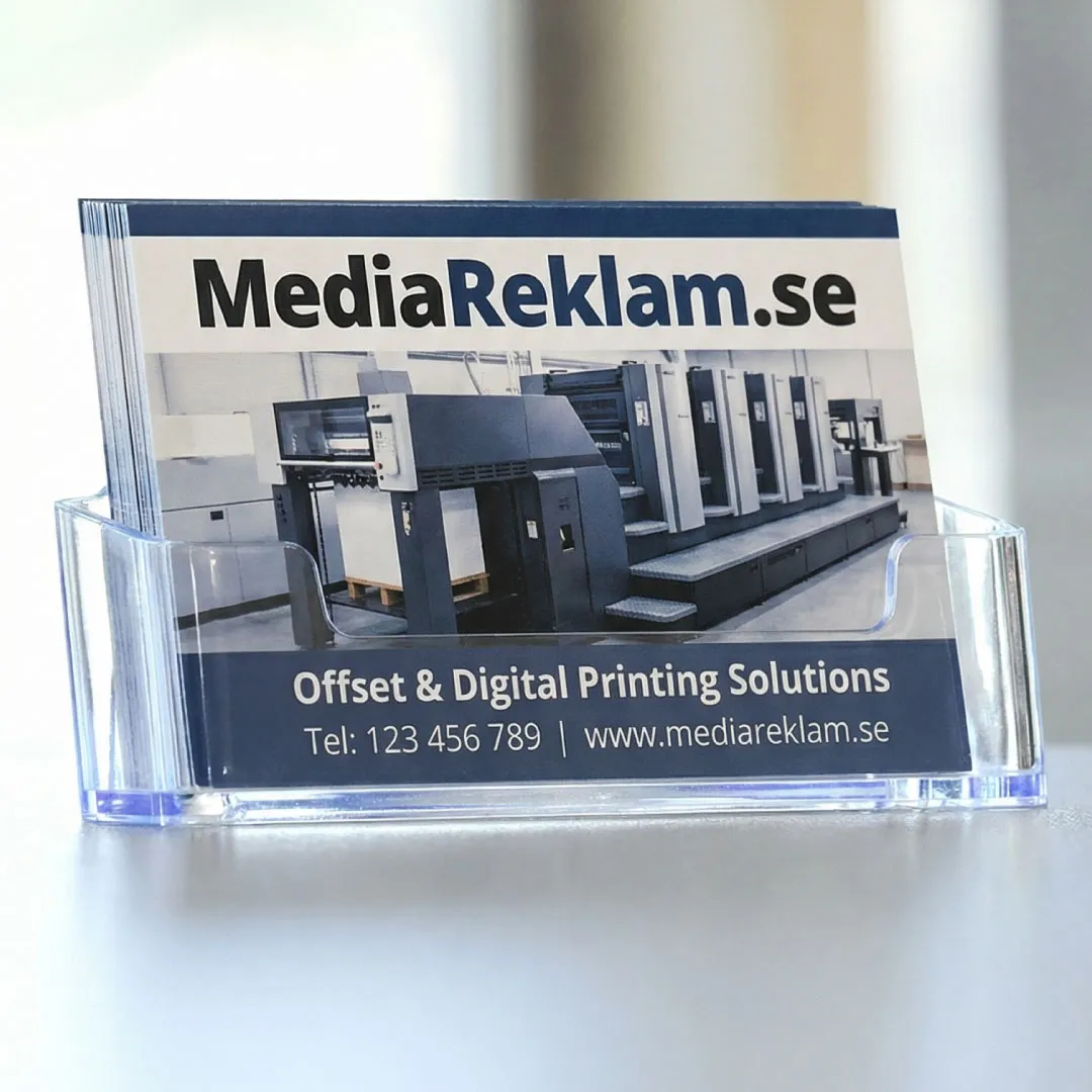 Trycka visitkort 85x55 mm på premiumpapper med varmfoliefinish – MediaRelam.se